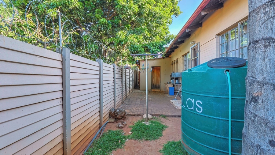 3 Bedroom Property for Sale in Bodorp North West